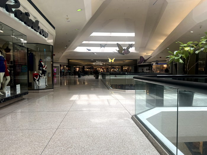 Oakland Mall - July 23 2022